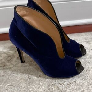 Elegant Blue Velvet Peep-Toe Ankle Booties